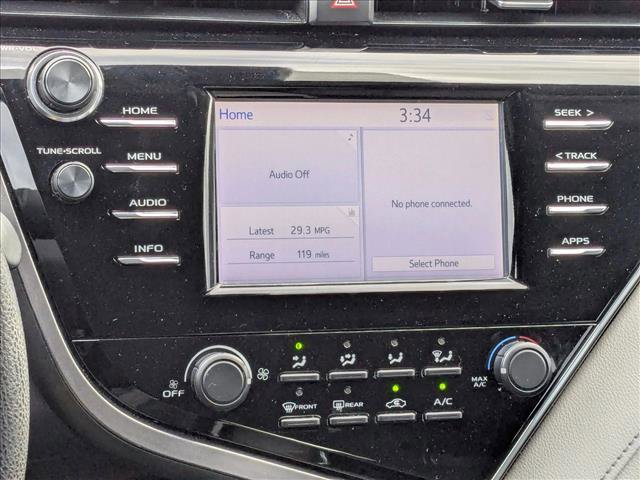 Used 2018 Toyota Camry LE image 18