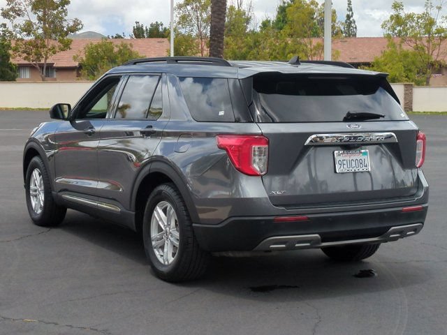 Used 2022 Ford Explorer XLT w/ Equipment Group 202A RWD image 7