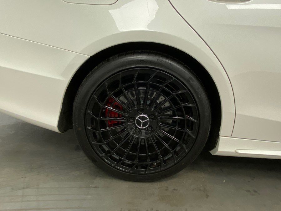 Used 2014 Mercedes-Benz S 550 Sedan image 18