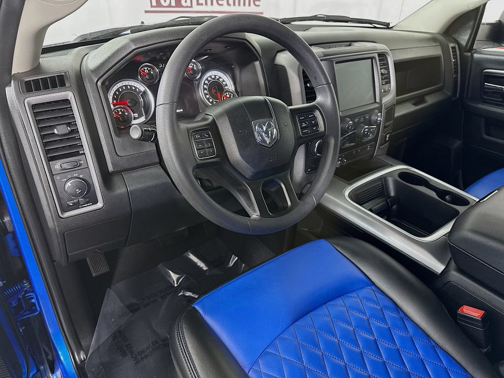 Used 2022 RAM 1500 Express w/ Express Value Package AWD/4WD image 19