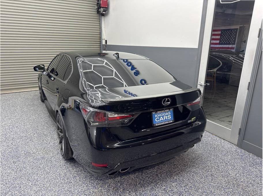 Used 2016 Lexus GS F w/ Preferred Accessory Package RWD image 4