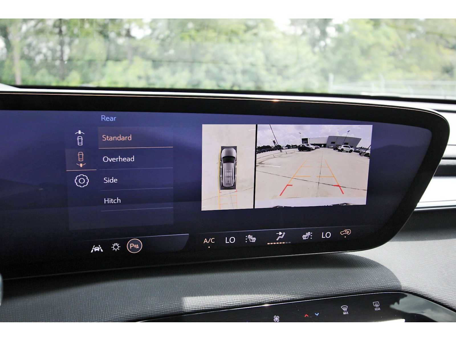 Used 2026 Buick Enclave Sport Touring w/ Power Package FWD image 24