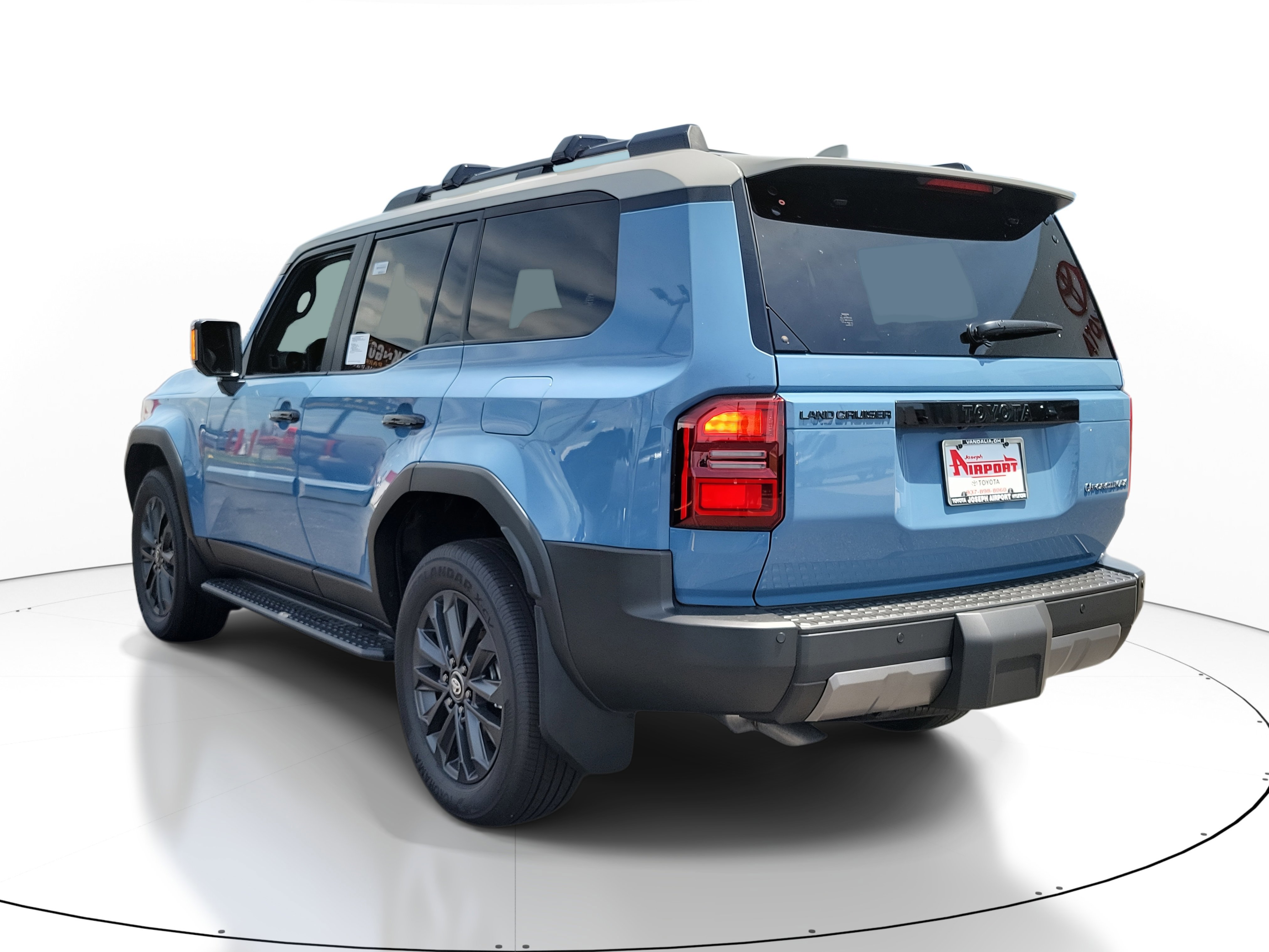 New 2025 Toyota Land Cruiser image 3