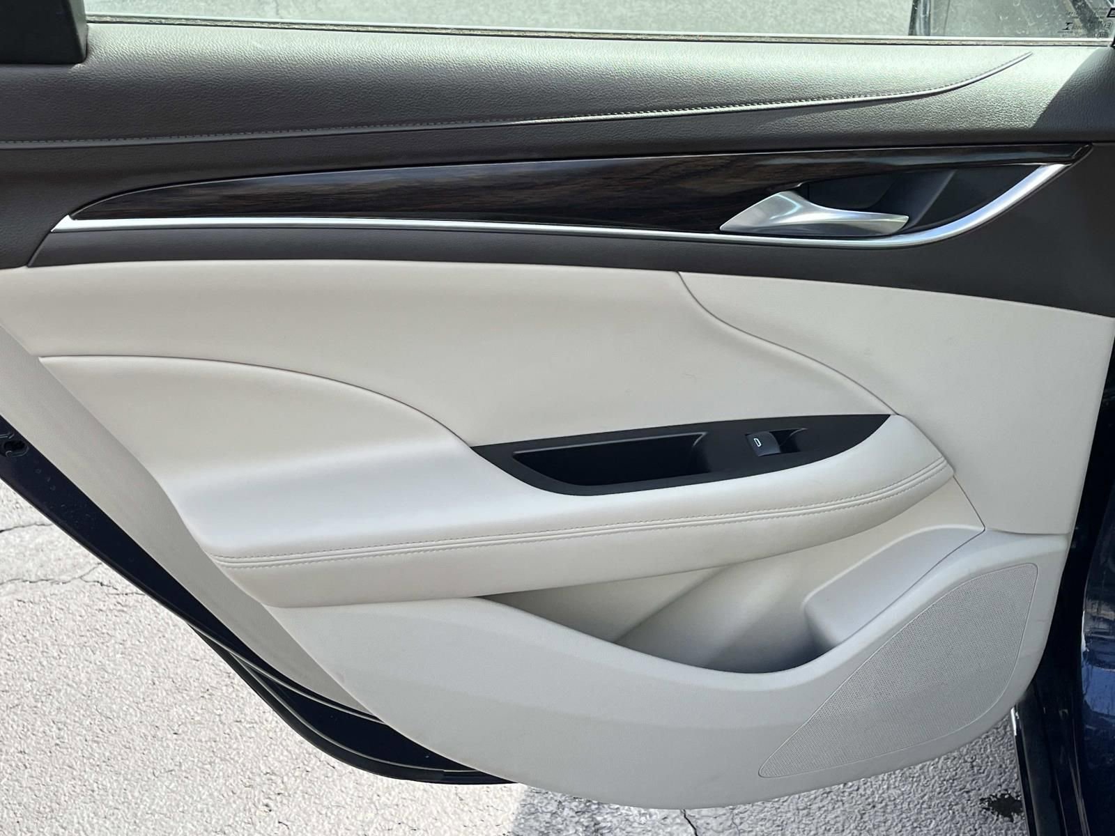 Used 2017 Buick LaCrosse Premium w/ Driver Confidence Package #2 image 17