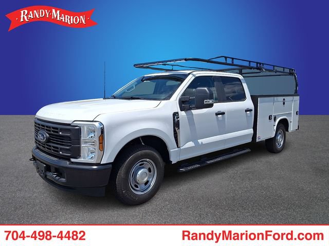 New 2026 Ford F250 XL w/ XL Driver Assist Package RWD image 1