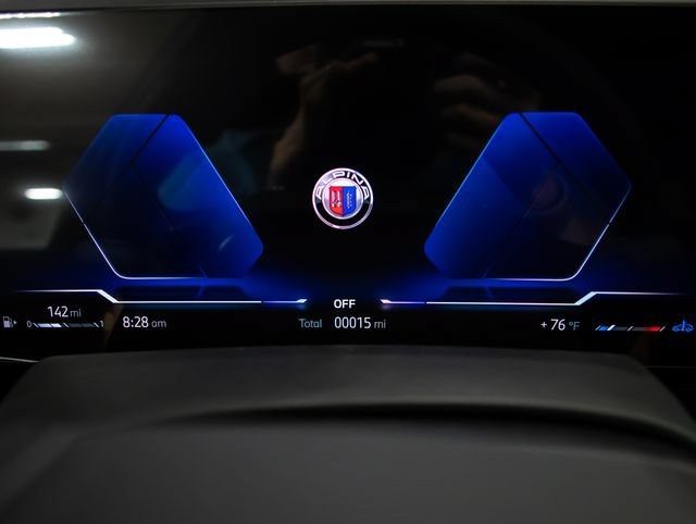 New 2026 BMW ALPINA XB7 AWD/4WD image 16
