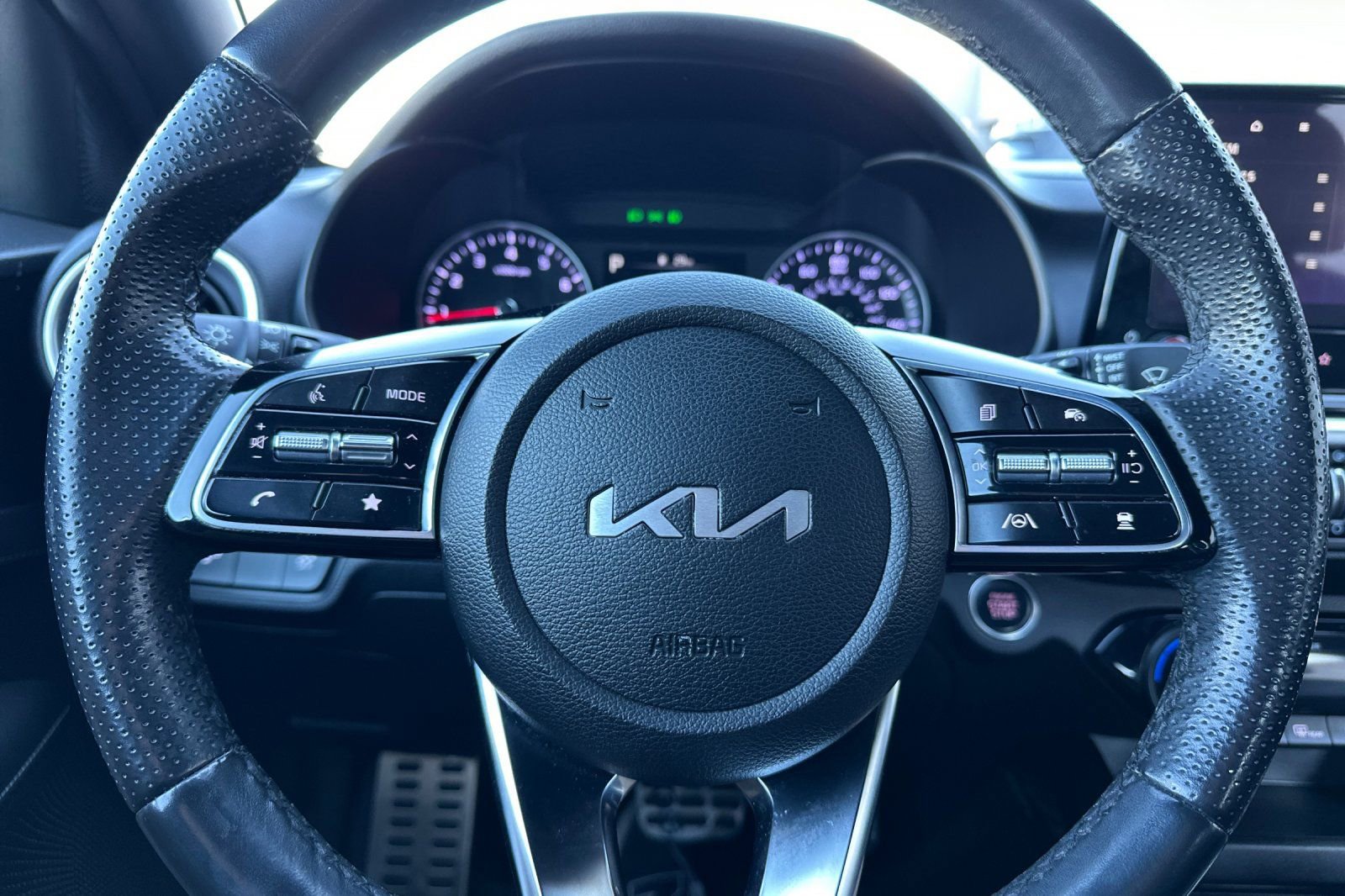 Used 2023 Kia Forte GT-Line w/ GT-Line Technology Package image 20