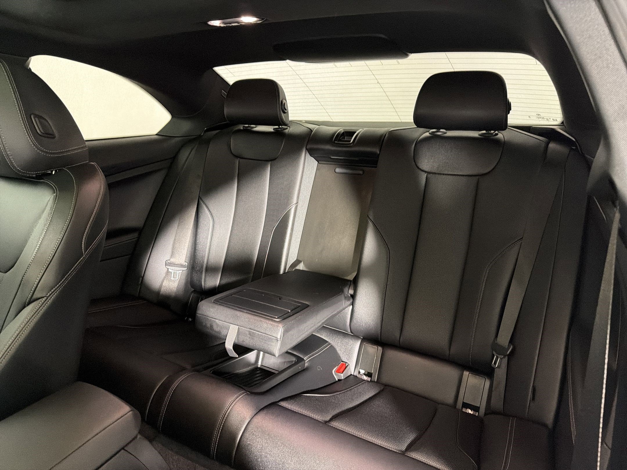 Certified 2024 BMW 230i Coupe w/ Convenience Package RWD image 31
