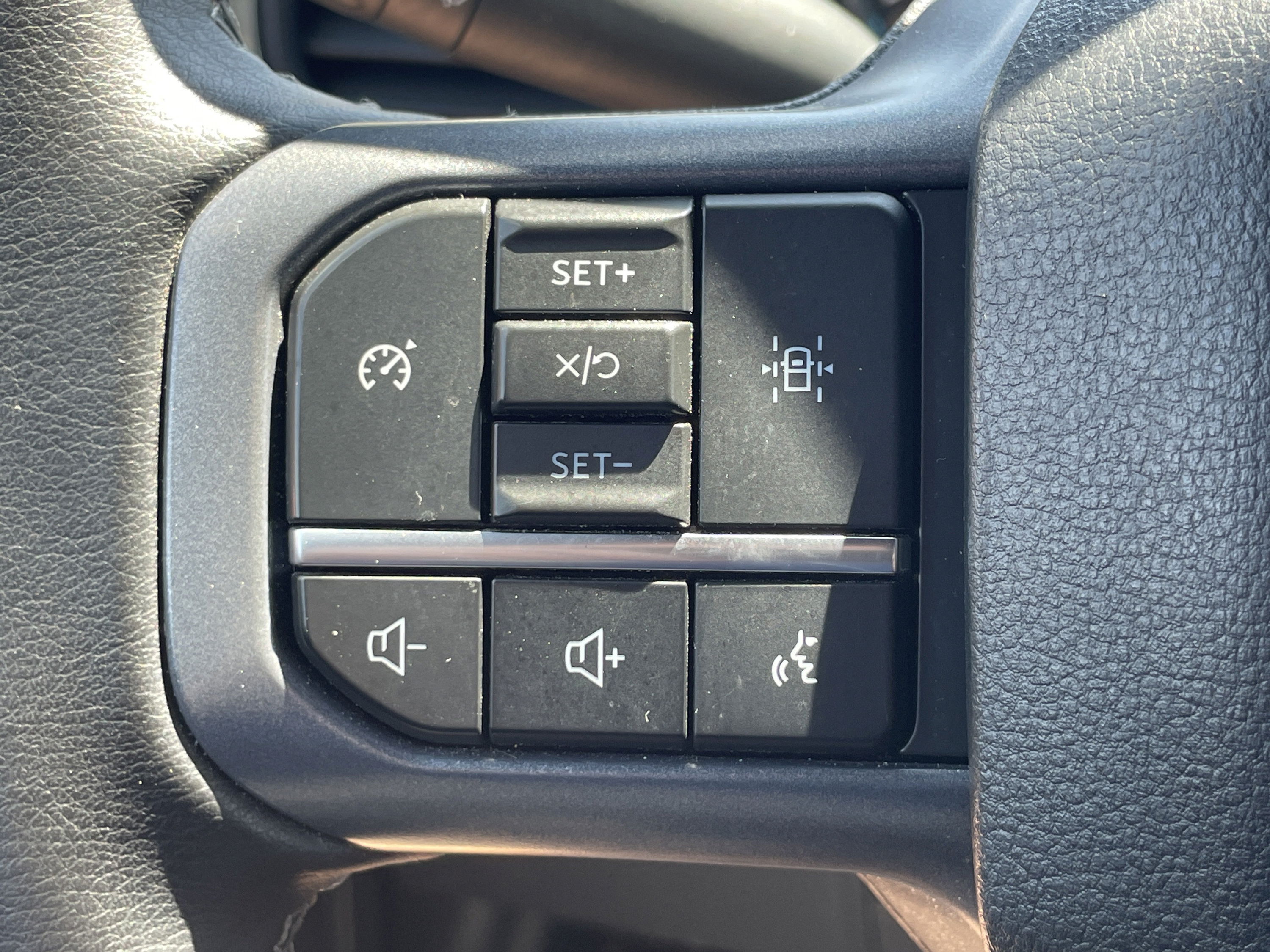 Used 2023 Ford F150 XLT w/ Equipment Group 302A High AWD/4WD image 18