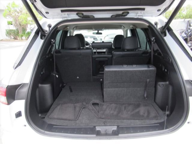 Used 2022 Mitsubishi Outlander SE image 29