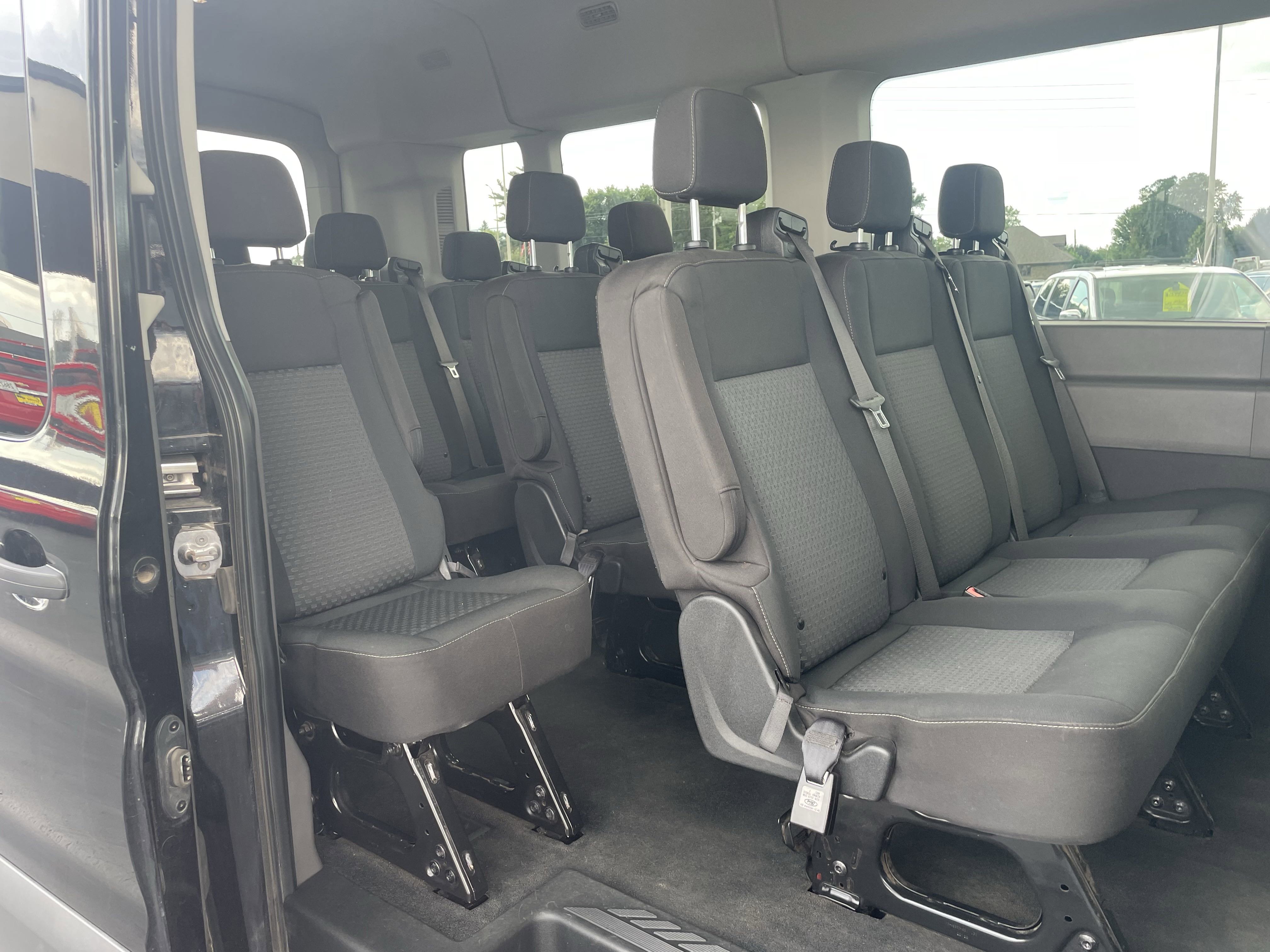 Used 2023 Ford Transit 350 XLT image 11