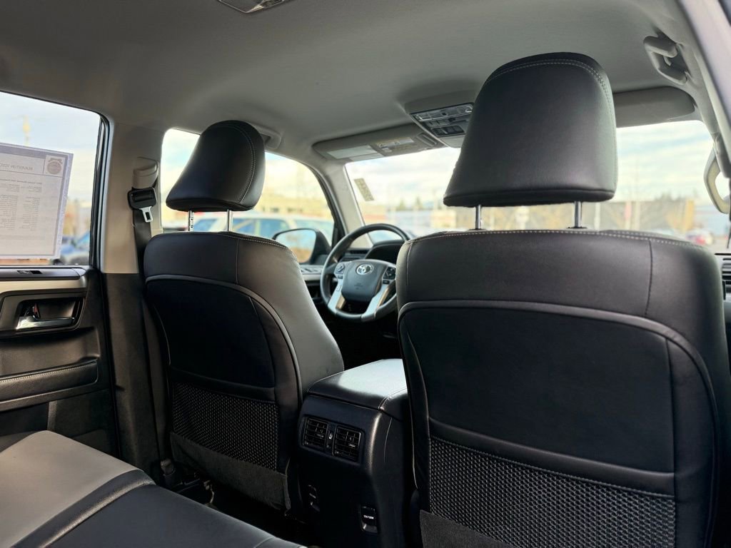 Used 2017 Toyota 4Runner SR5 Premium image 19