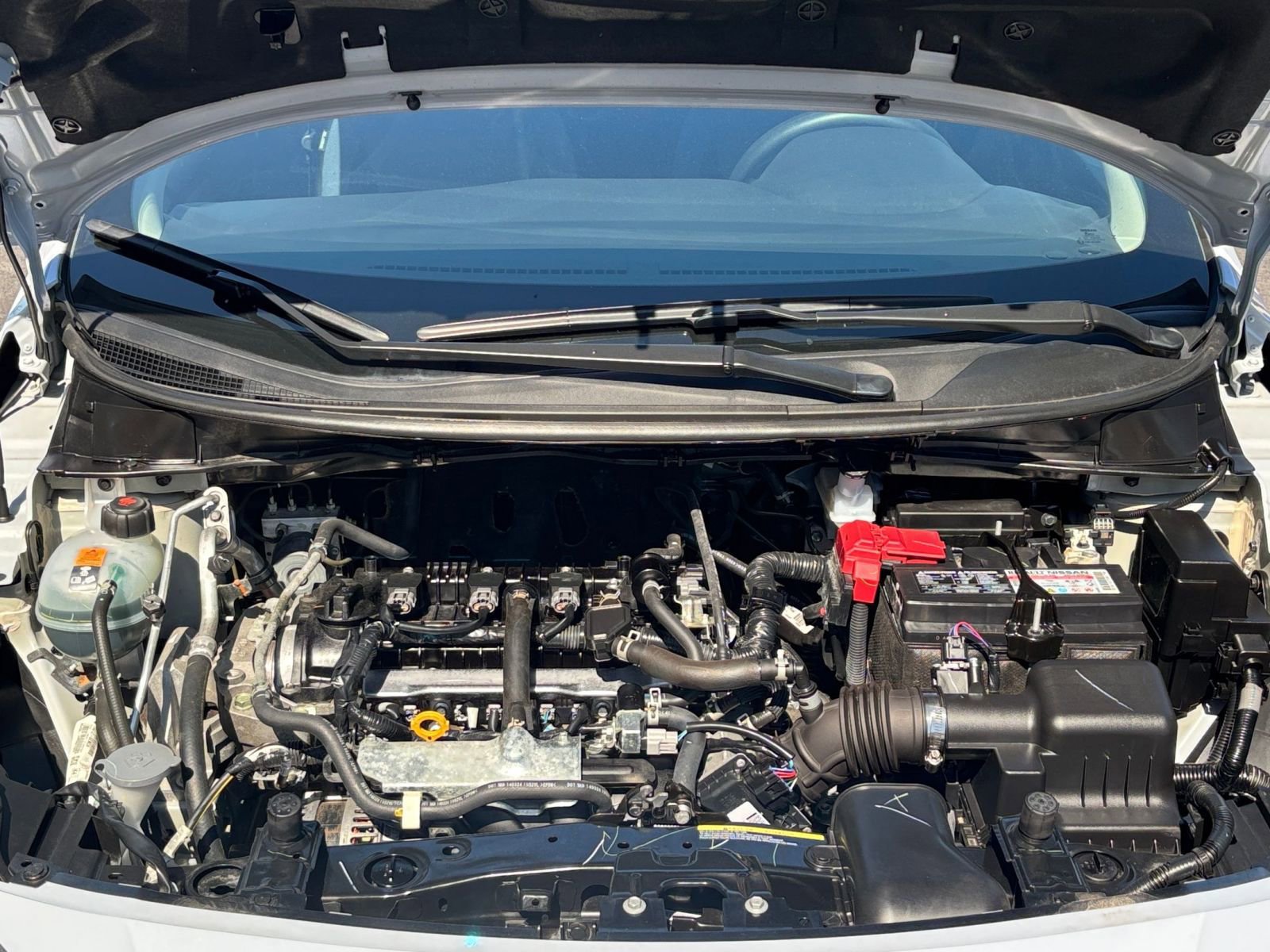 Used 2025 Nissan Versa SV FWD image 34