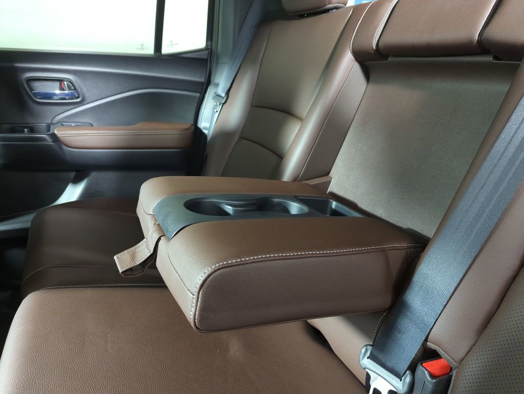 Certified 2024 Honda Ridgeline RTL image 33