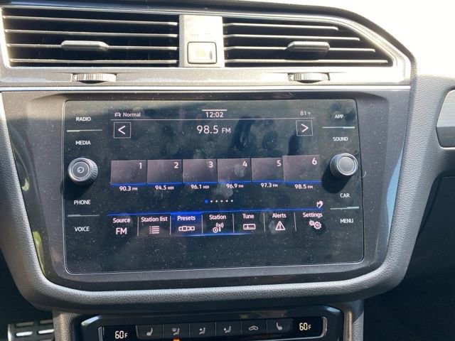 Used 2021 Volkswagen Tiguan SE R-Line AWD/4WD image 19