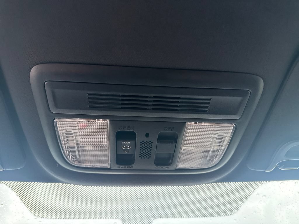Used 2018 Honda Civic EX image 24