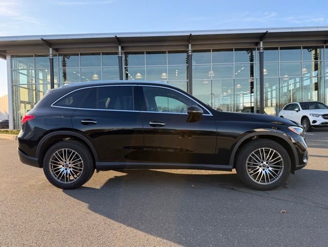 Used 2026 Mercedes-Benz GLC 300 4MATIC image 8