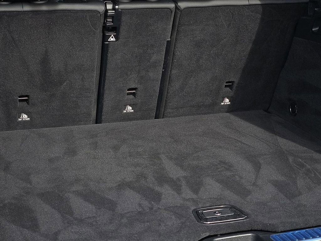 Used 2021 Mercedes-Benz GLC 300 image 8