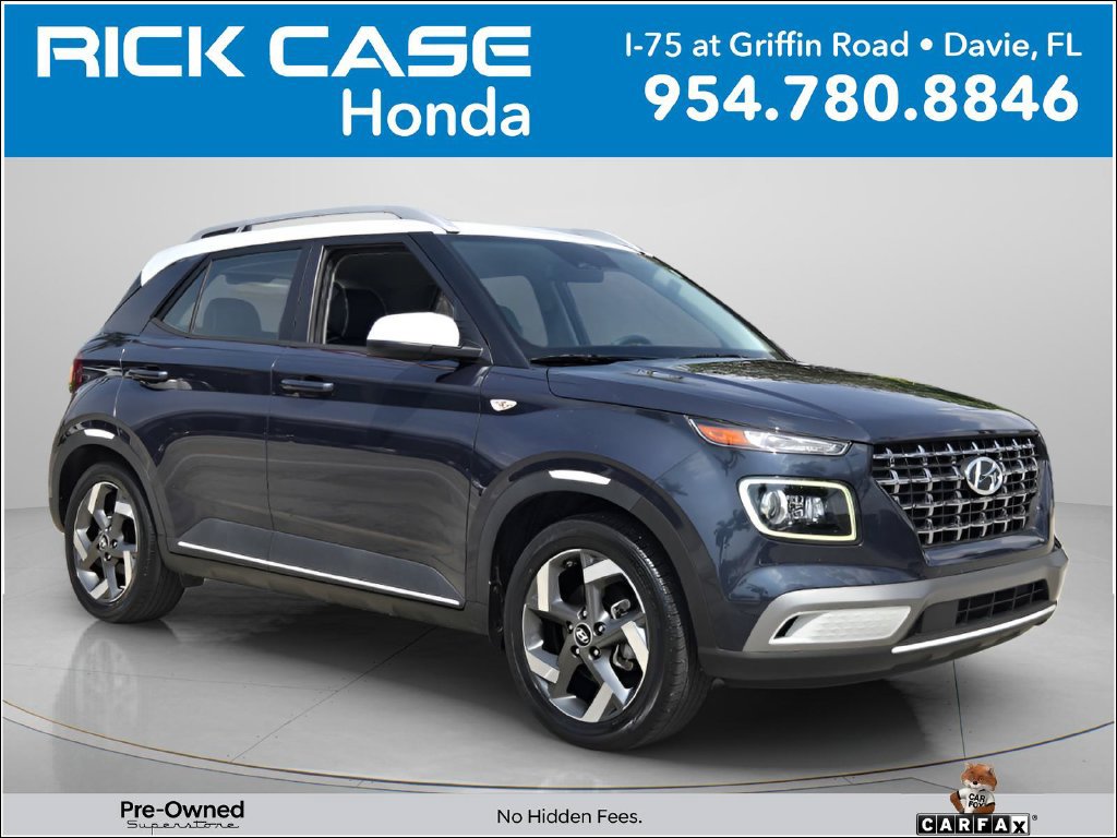Used 2023 Hyundai Venue Limited FWD image 1
