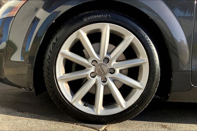 Used 2011 Audi TT 2.0T Prestige w/ Prestige Pkg image 9