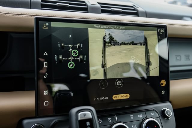 New 2026 Land Rover Defender 110 X AWD/4WD image 29