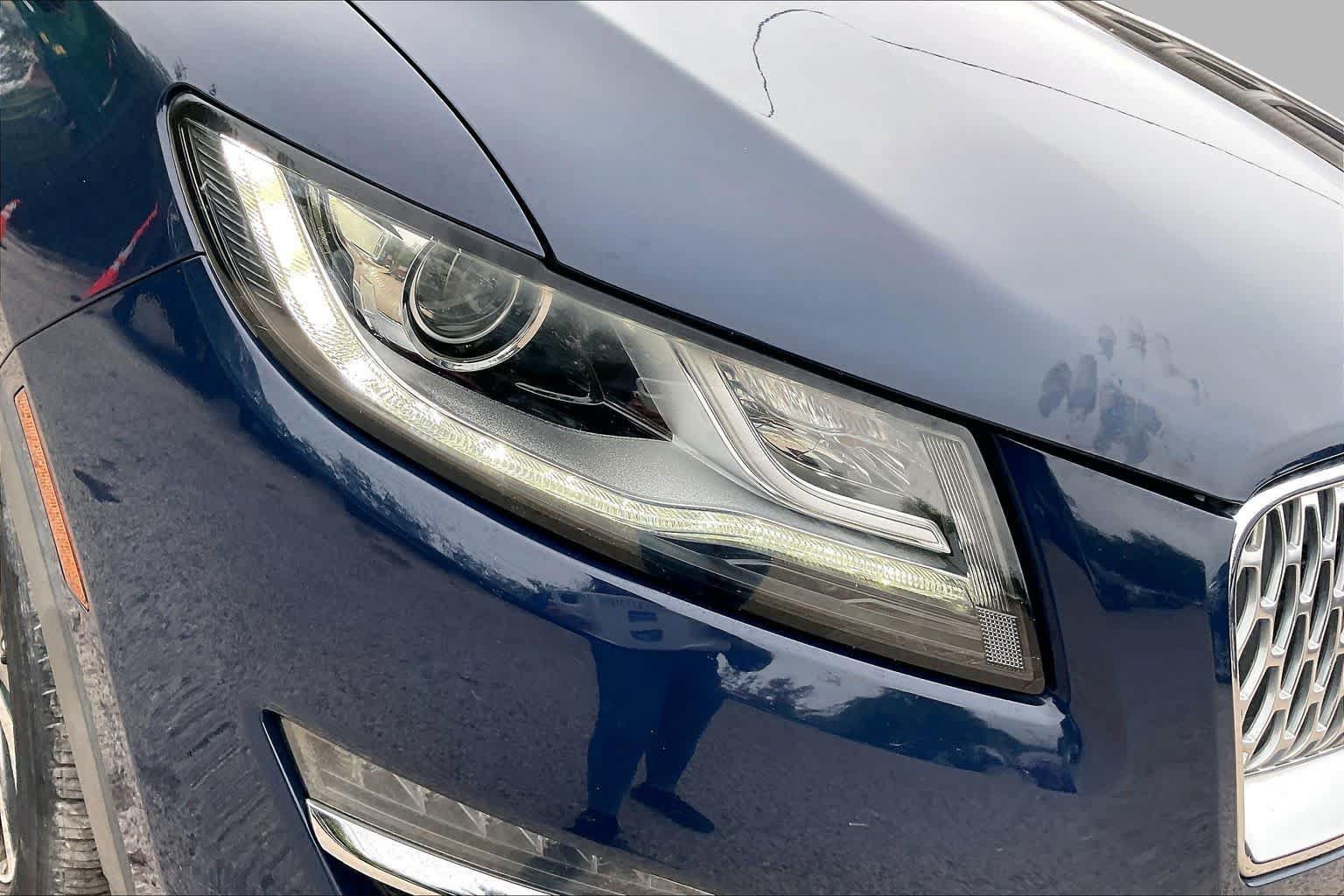 Used 2019 Lincoln MKC Reserve FWD image 26