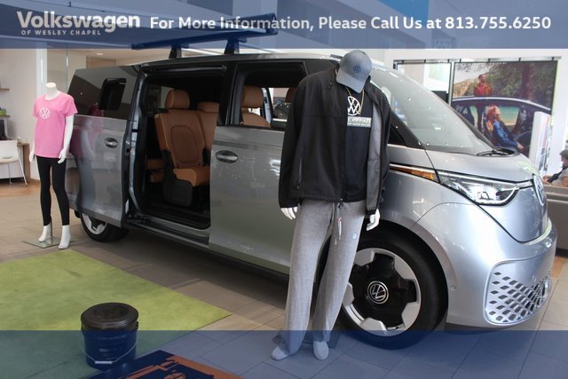 New 2025 Volkswagen ID. Buzz Pro S