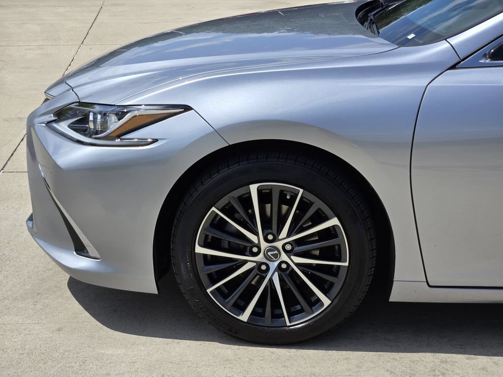 Used 2022 Lexus ES 350 w/ Premium Package FWD image 6