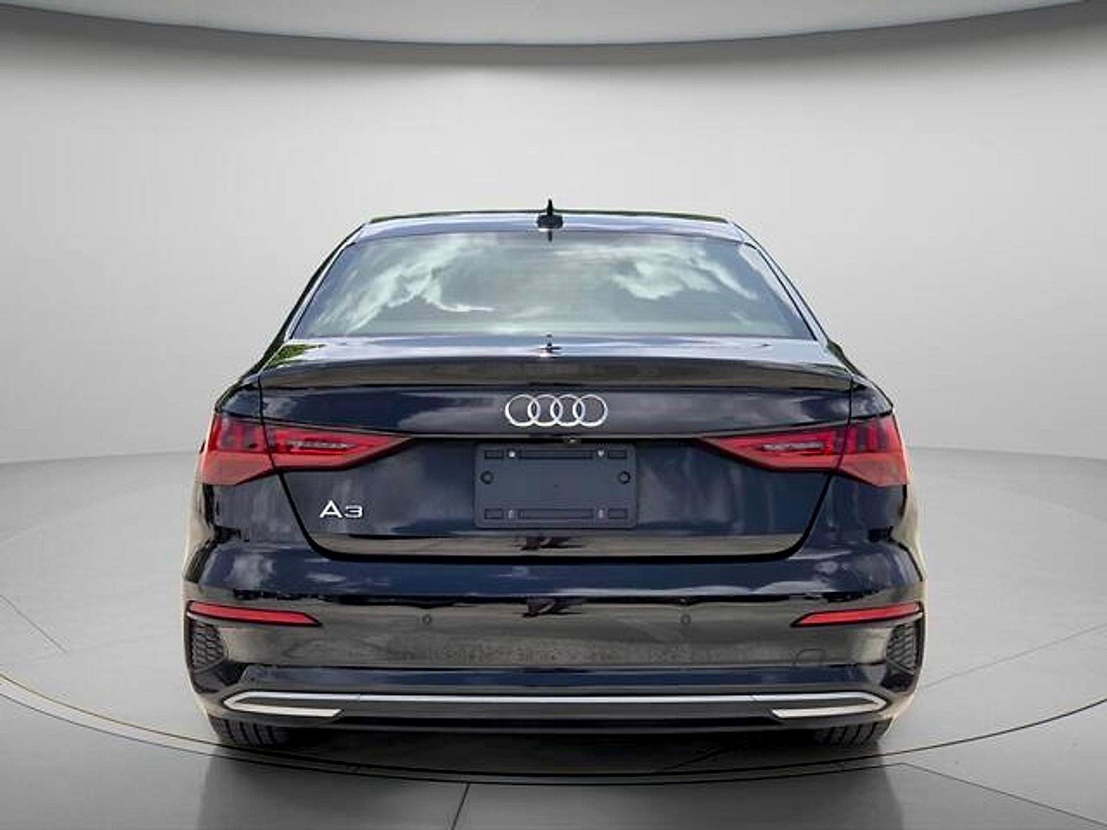 Used 2023 Audi A3 2.0T Premium FWD image 6