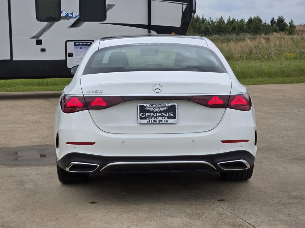 Used 2025 Mercedes-Benz E 350 Sedan image 5