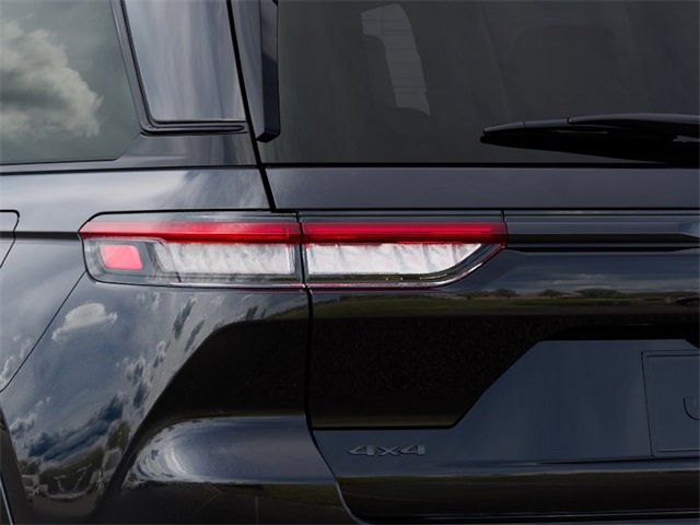 New 2025 Jeep Grand Cherokee Summit image 5