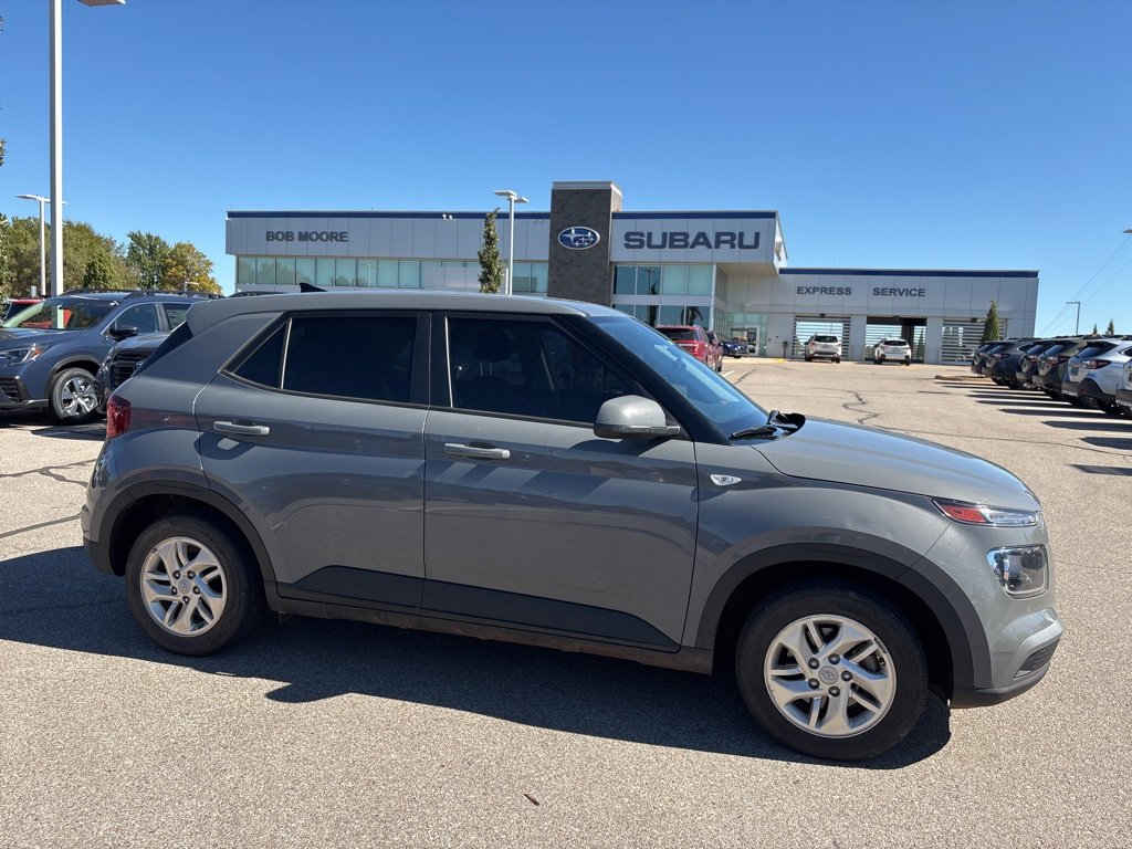 Used 2022 Hyundai Venue SE