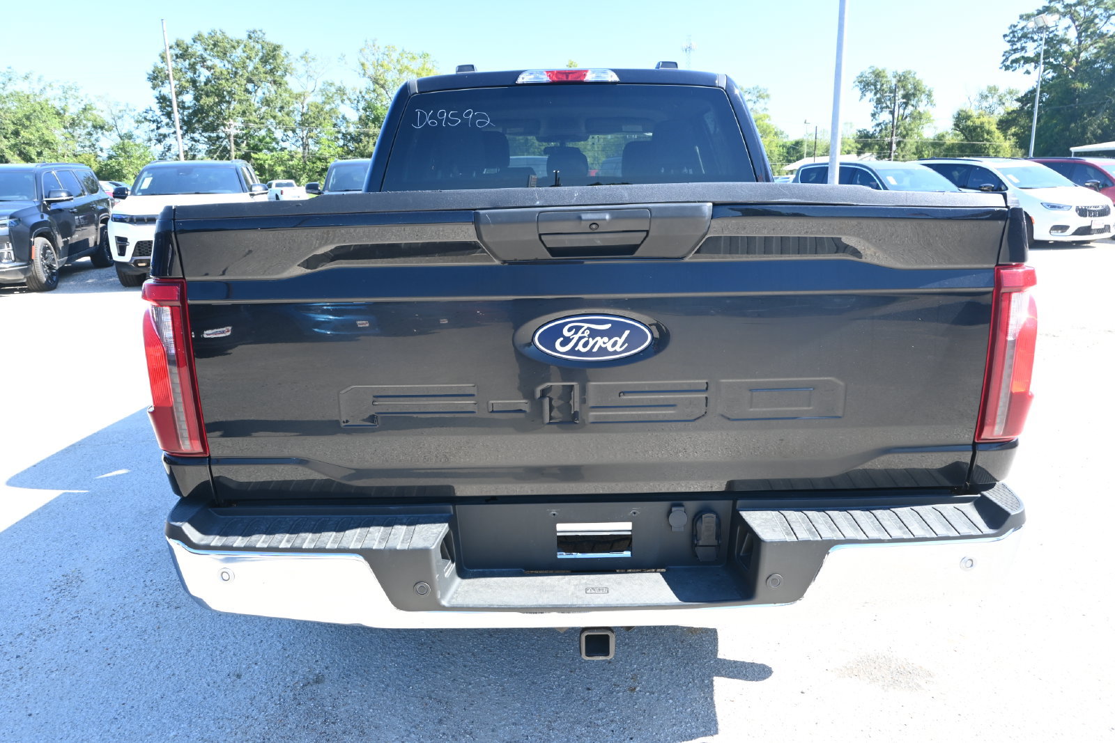 Used 2025 Ford F150 XLT w/ Equipment Group 301A Standard RWD image 3