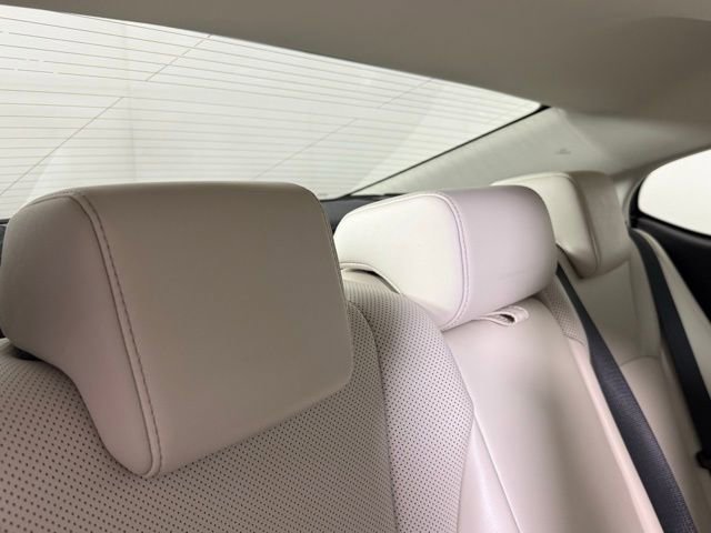 Used 2023 Lexus ES 350 w/ Premium Package image 31