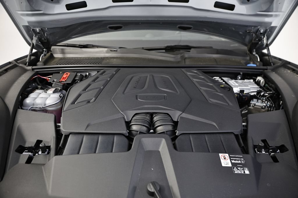 New 2026 Porsche Cayenne S AWD/4WD image 31
