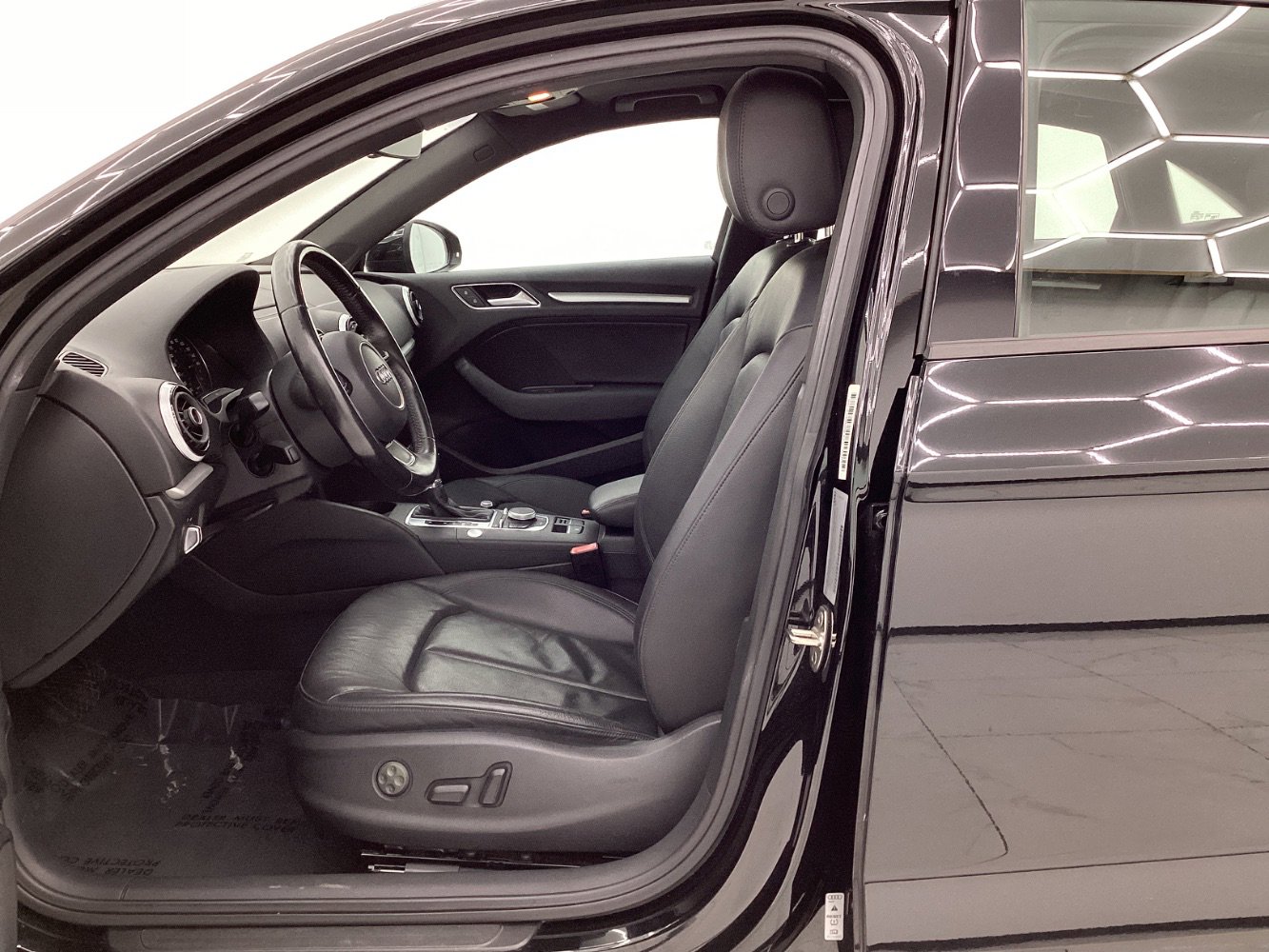 Used 2016 Audi A3 1.8T Premium image 14