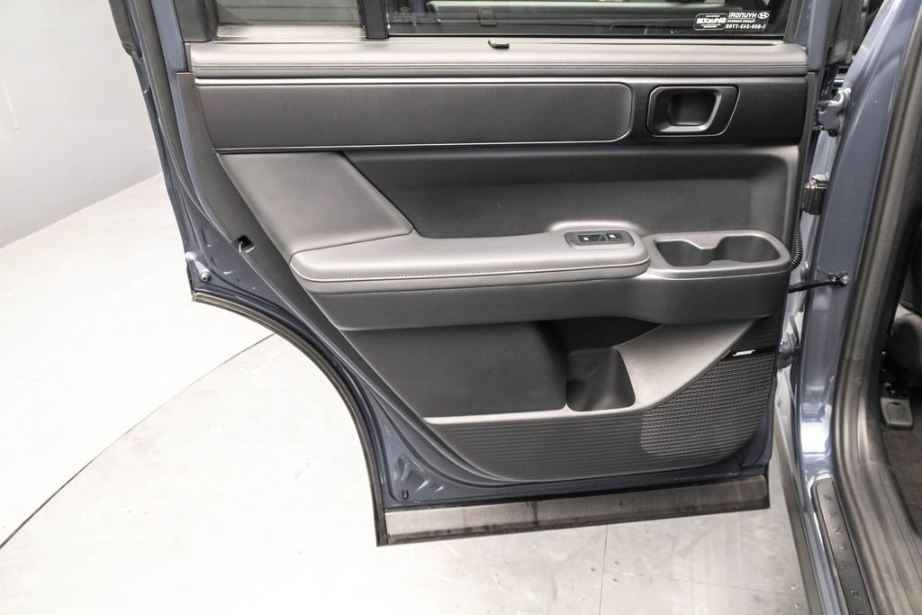 Used 2026 Hyundai Santa Fe Calligraphy AWD/4WD image 26