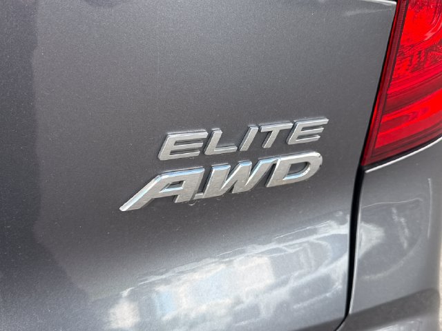 Used 2016 Honda Pilot Elite image 18