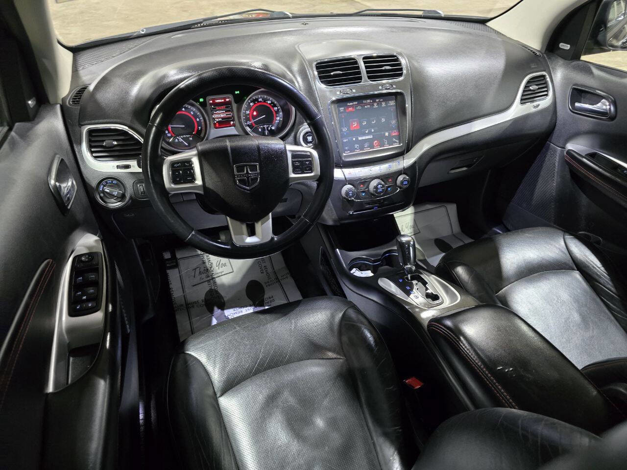 Used 2015 Dodge Journey R/T w/ Flexible Seating Group image 27