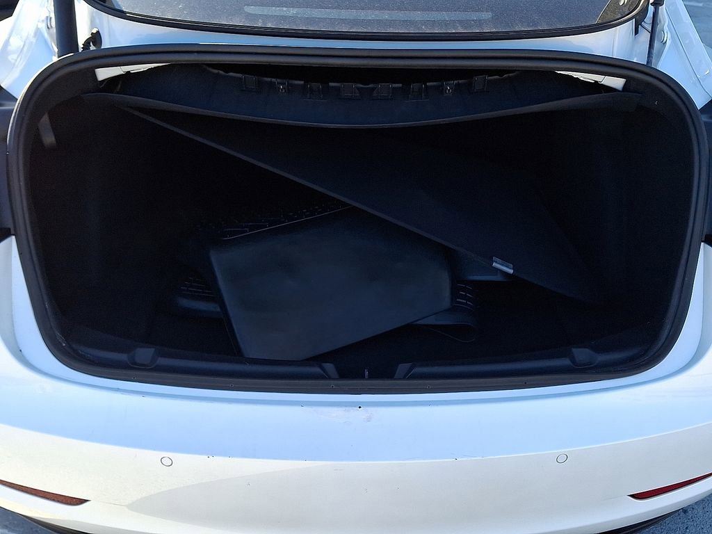 Used 2022 Tesla Model 3 Performance image 24