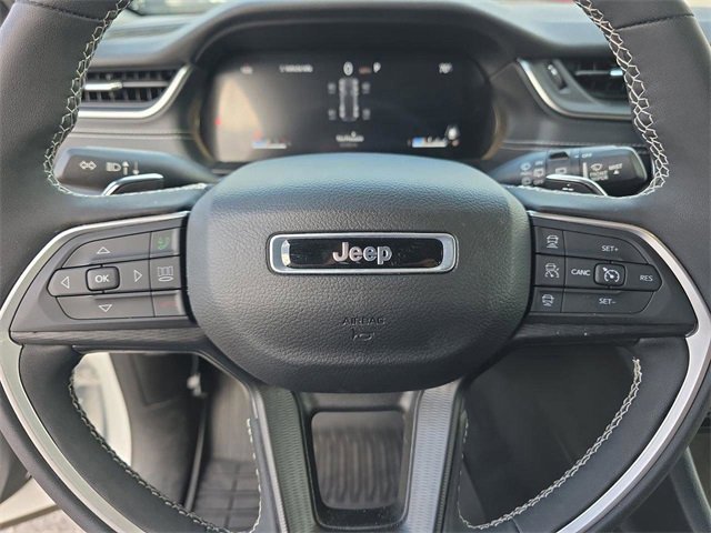 Used 2024 Jeep Grand Cherokee Altitude image 35