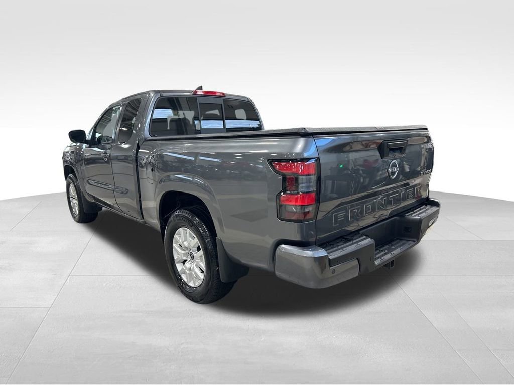 Used 2022 Nissan Frontier SV image 9