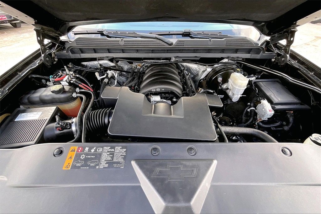 Used 2018 Chevrolet Silverado 1500 LT w/ Redline Edition image 31