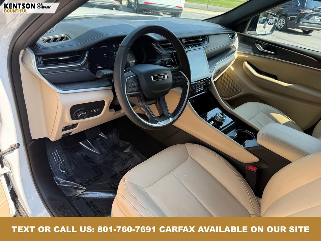 Used 2024 Jeep Grand Cherokee Limited image 30