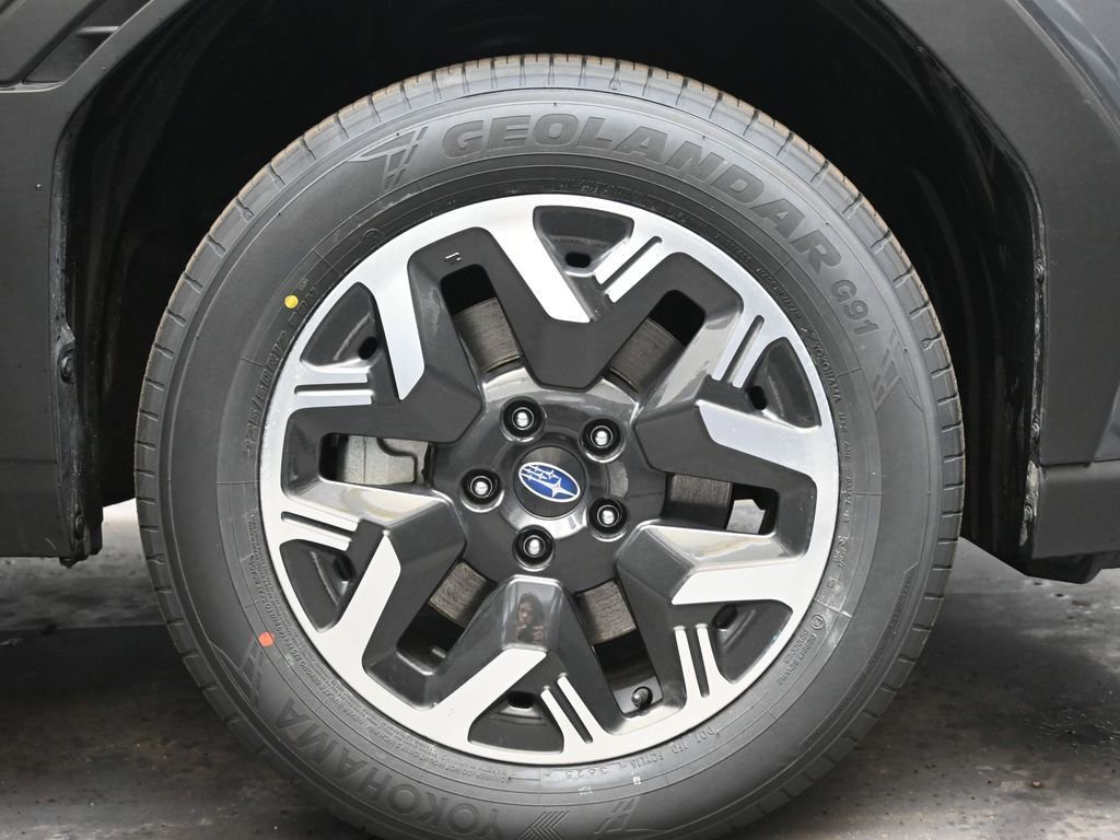 Certified 2025 Subaru Forester Premium image 10