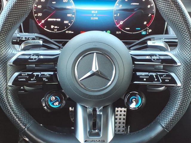 Used 2025 Mercedes-Benz GLC 43 AMG 4MATIC image 8
