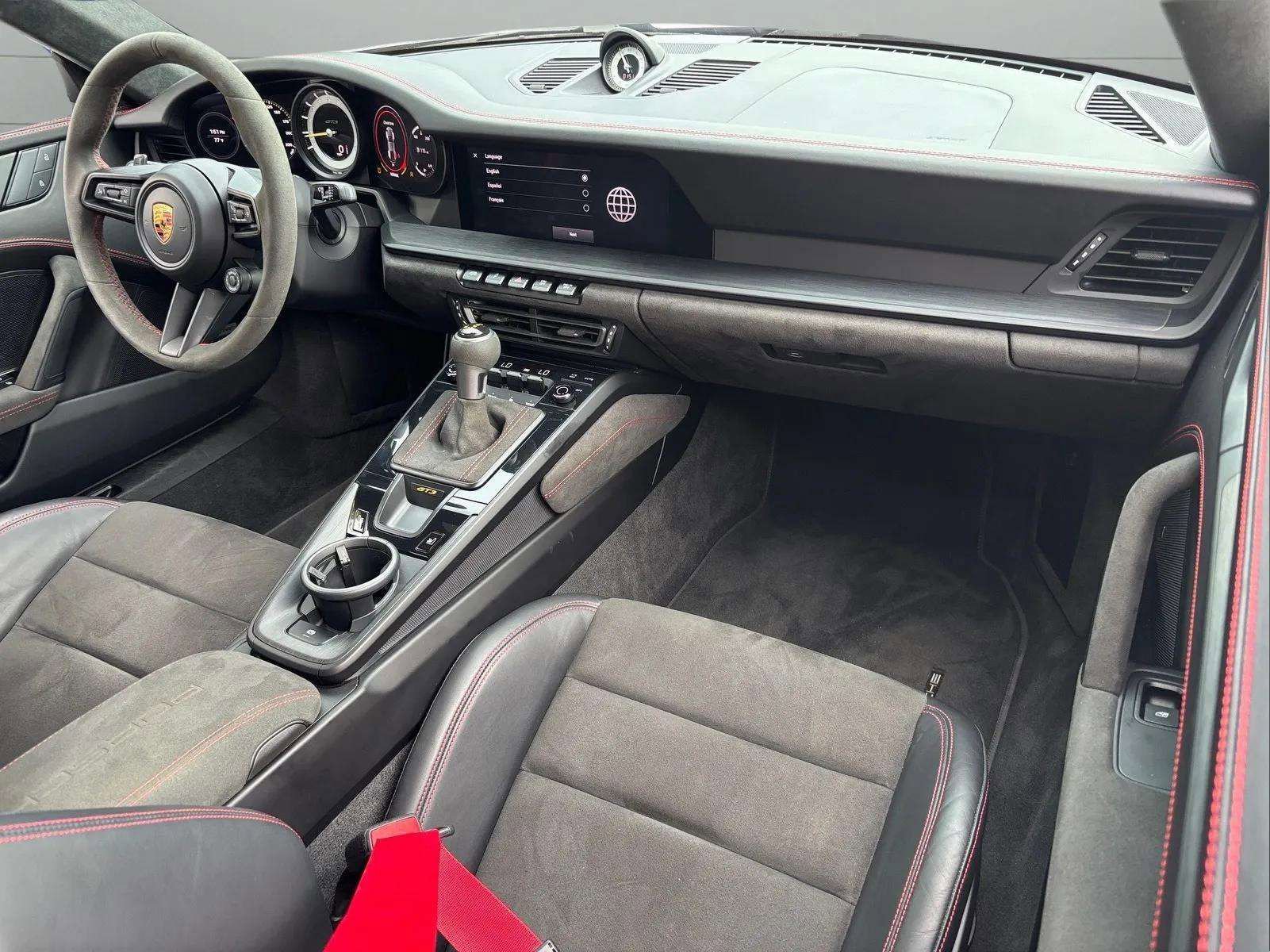 Used 2022 Porsche 911 GT3 image 2