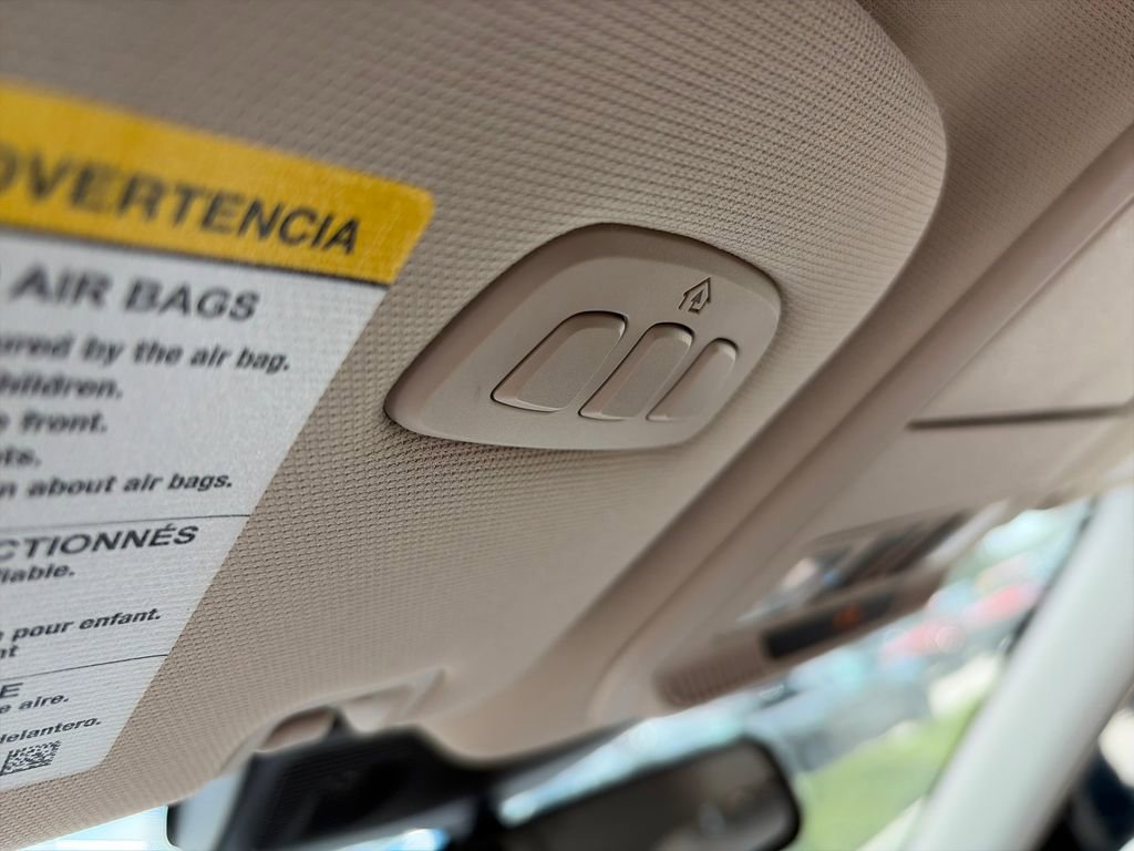 Used 2024 Ford Explorer XLT w/ Equipment Group 202A AWD/4WD image 25