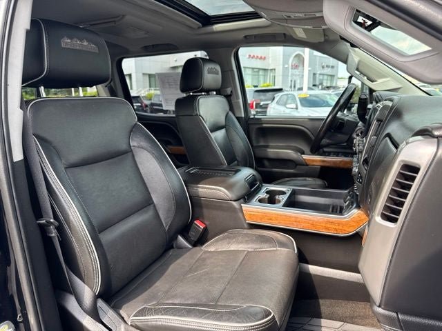 Used 2018 Chevrolet Silverado 3500 High Country AWD/4WD image 30