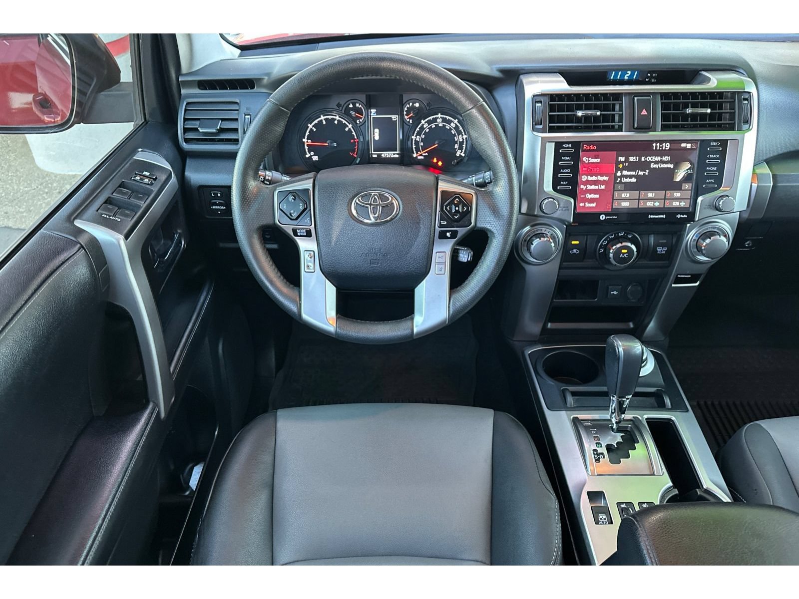 Used 2022 Toyota 4Runner SR5 Premium w/ Moonroof Package AWD/4WD image 16